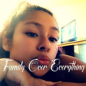 Meet your Posher, Natasha